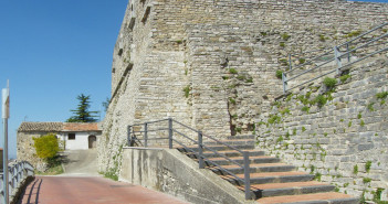 Savignano Irpino (Castello Guevara)
